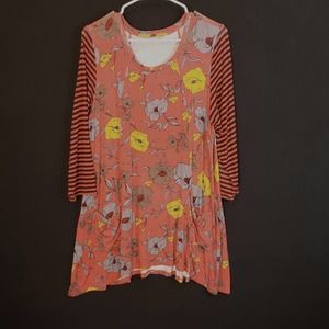 Red Long Floral Knit Top size M/L